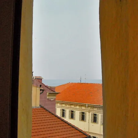 Apartman Accogliente Nel Cuore Di San Remo