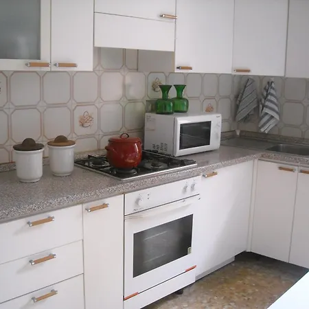 Apartment Accogliente Nel Cuore Di *